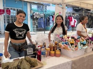 Mercado campesino lleva productos frescos y económicos a barrios de Cartagena