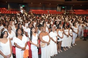 451 emprendedores de Cartagena se gradúan tras superar la pobreza extrema con sus propios negocios