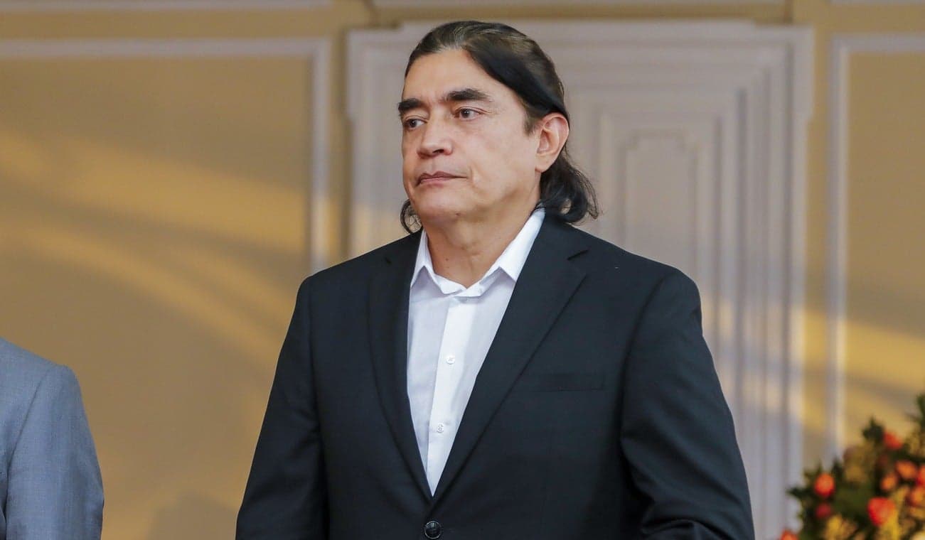 Bolívar defiende campaña austera de Cepeda: "No queremos repetir errores" del financiamiento