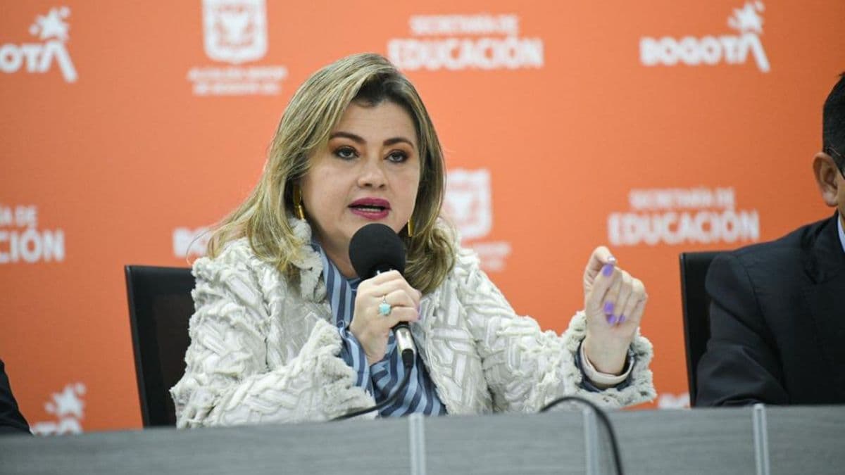 Edna Bonilla, la académica que acompañará a Sergio Fajardo en su carrera hacia la presidencia