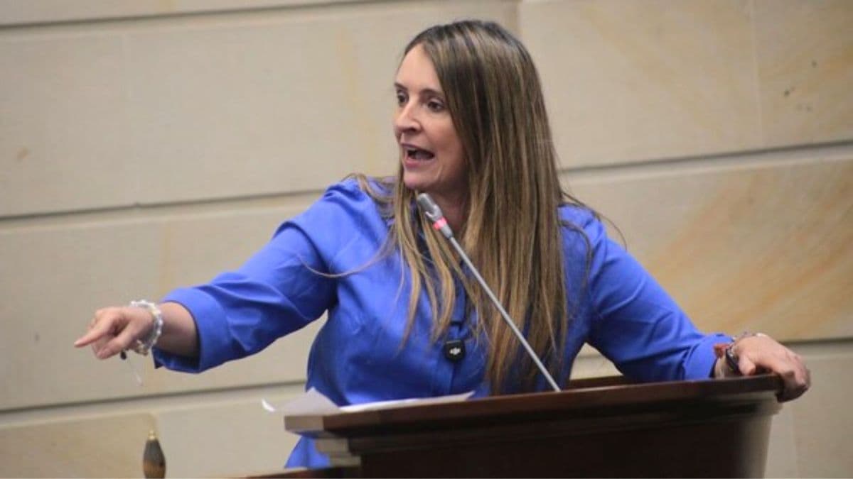 Paloma Valencia rechaza suspender campaña pese a amenazas de muerte