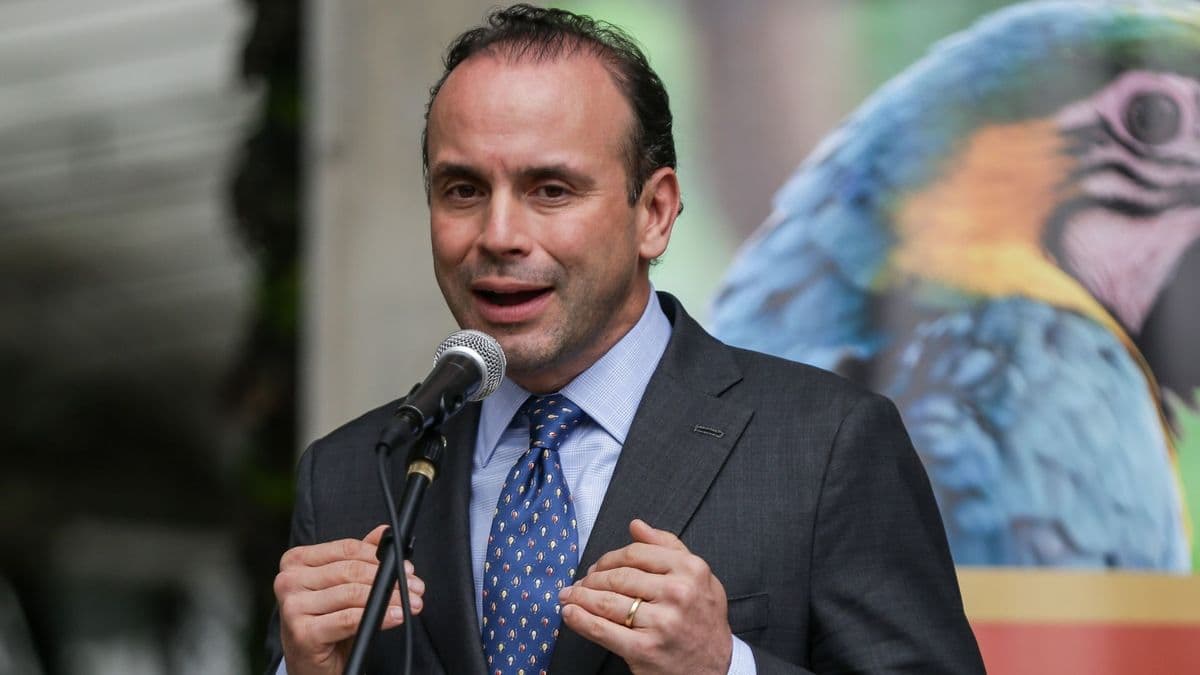 Alcalde Eder renueva su gabinete: siete dependencias clave tienen nuevos líderes