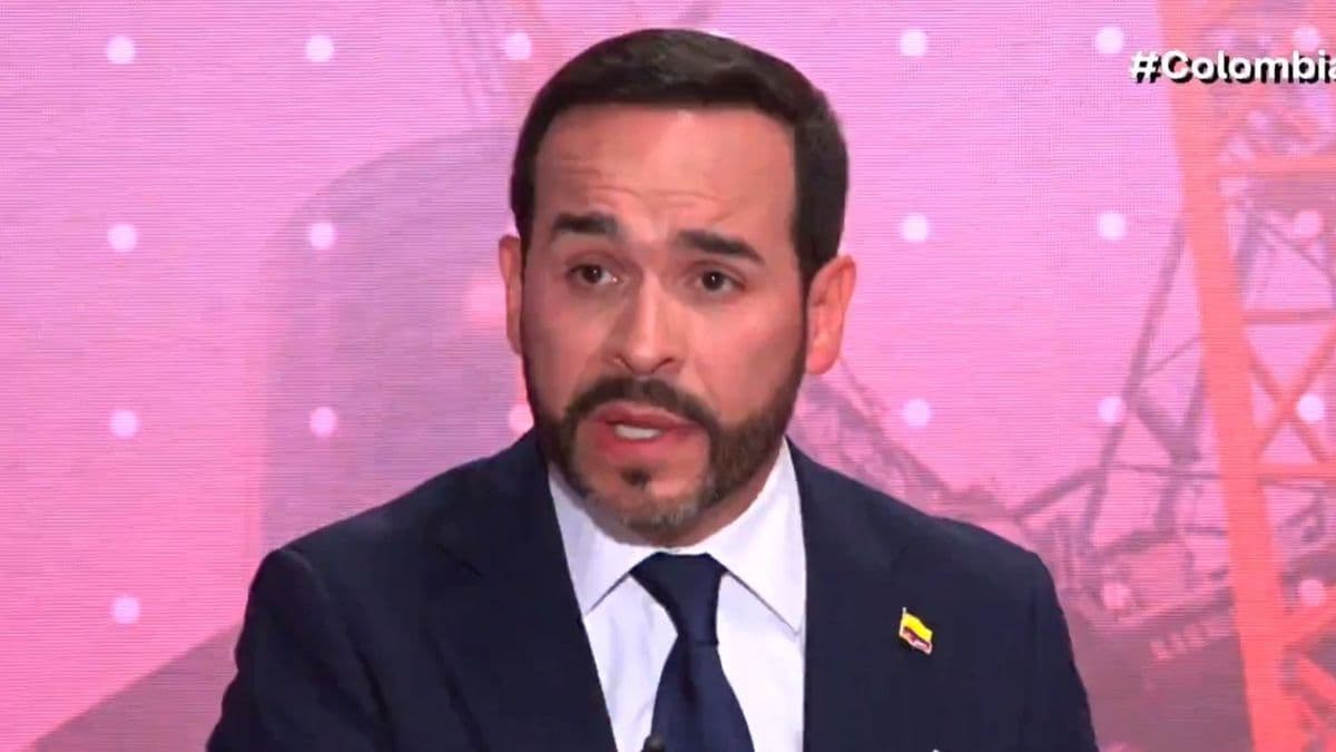 "Van a saber lo duro que muerce el tigre": De la Espriella advierte contra bloqueos ilegales de vías