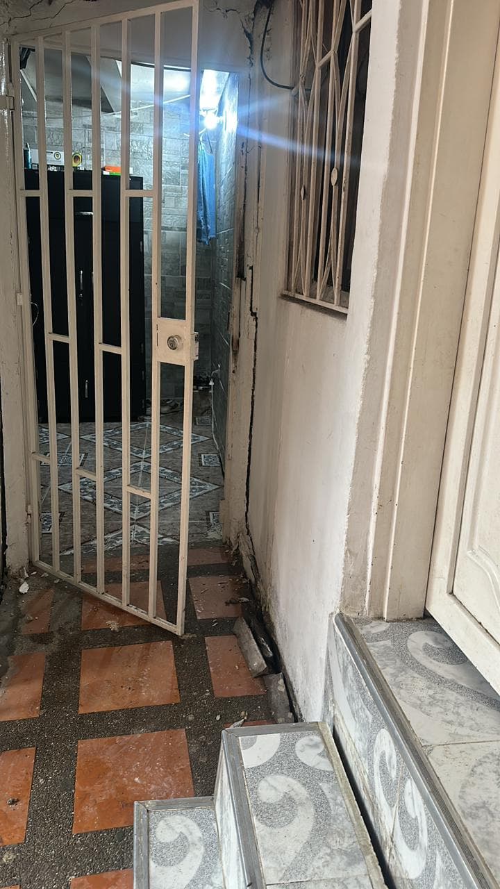 Evacúan 12 viviendas en Itagüí por daños estructurales tras intensas lluvias