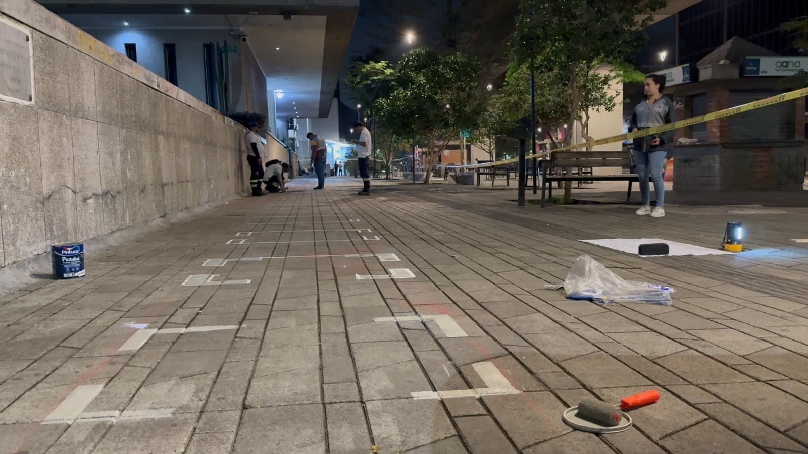 Medellín traslada 160 vendedores informales del centro para obras de renovación urbana