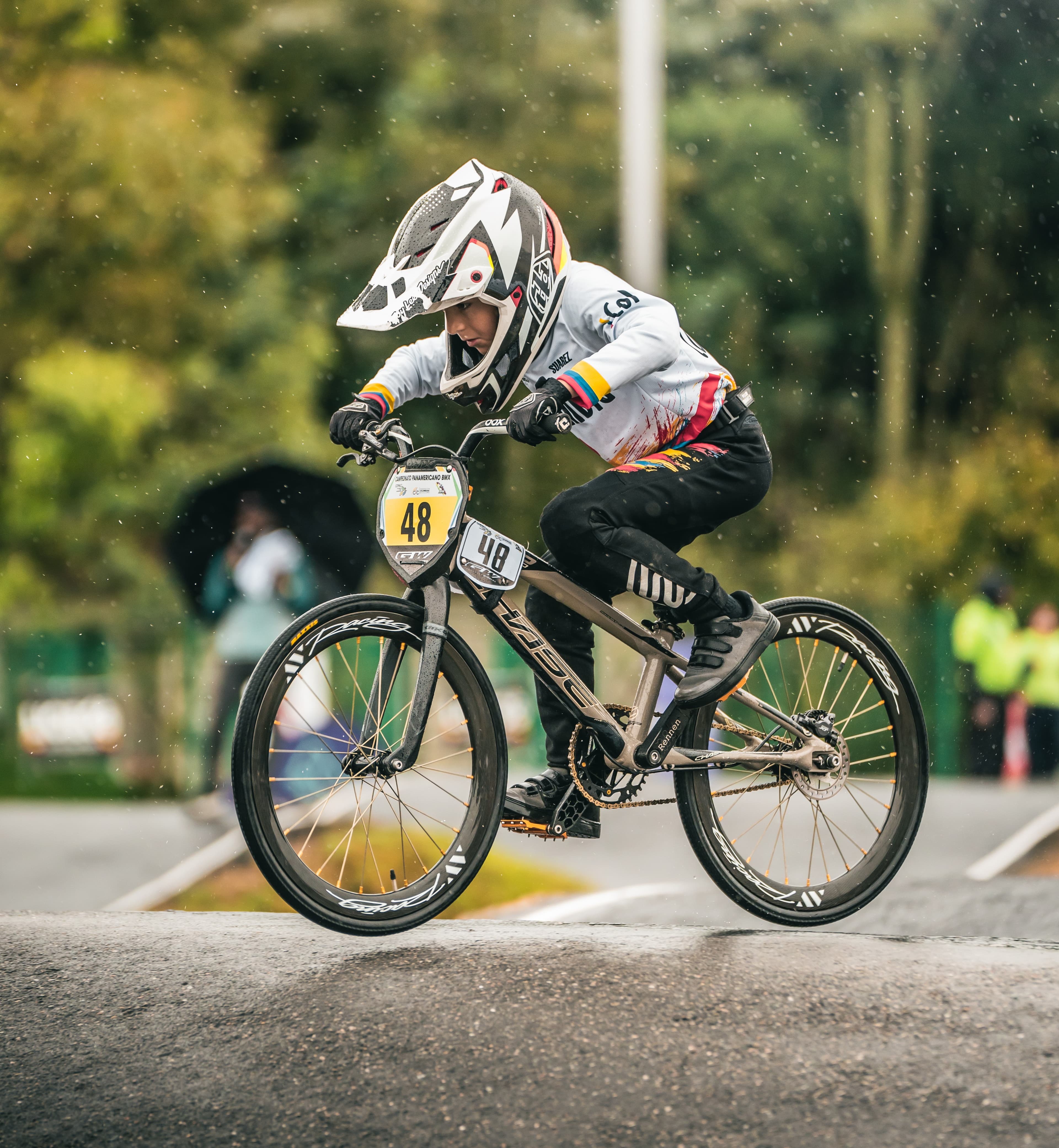 Con apenas 7 años, Martín Vásquez se corona campeón panamericano de BMX