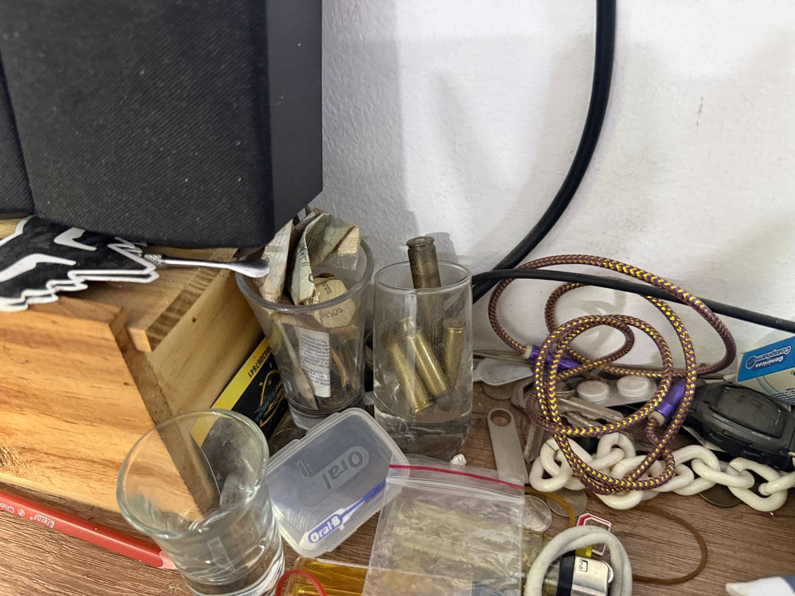 Desmantelan red de heroína en Medellín que vendía droga por WhatsApp: diez capturados