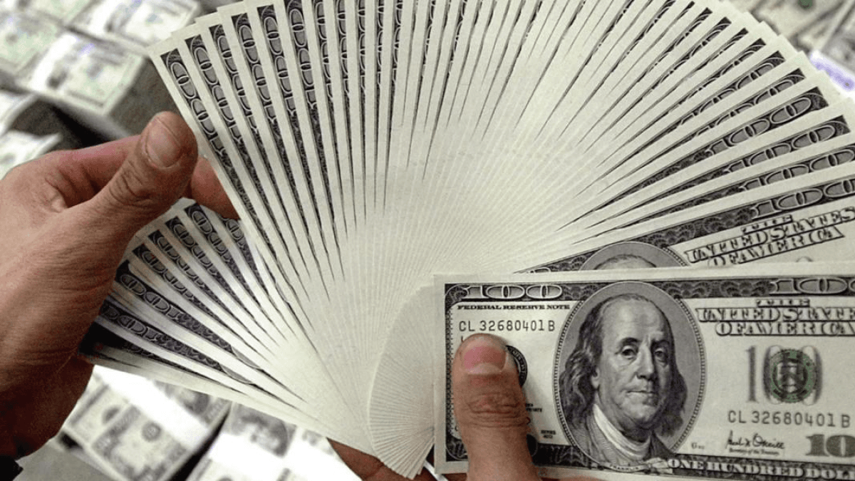 Deuda pública en 2026 seguirá presionando el bolsillo de los colombianos con tasas de interés elevadas