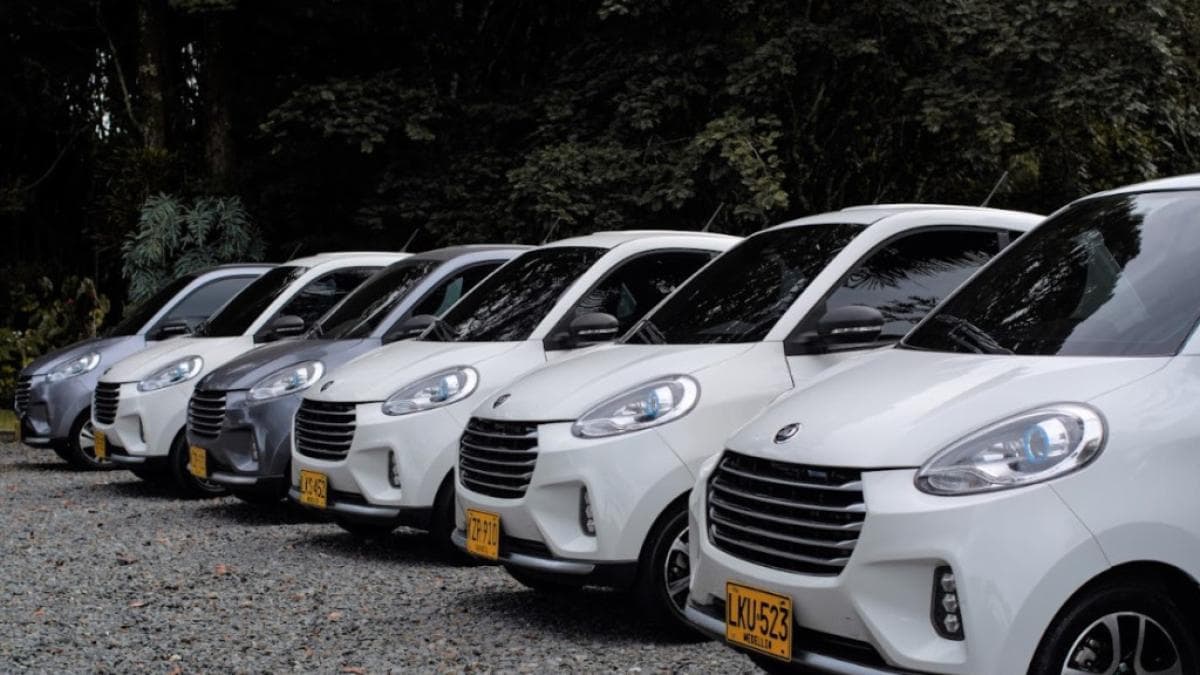 Carros eléctricos se disparan en Colombia: 267% de crecimiento en marzo