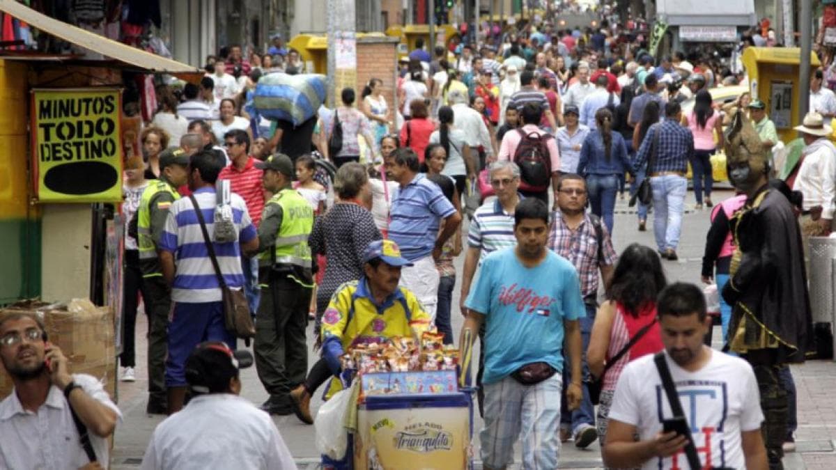 Desempleo baja en enero, pero la trampa está en los números: menos gente busca trabajo