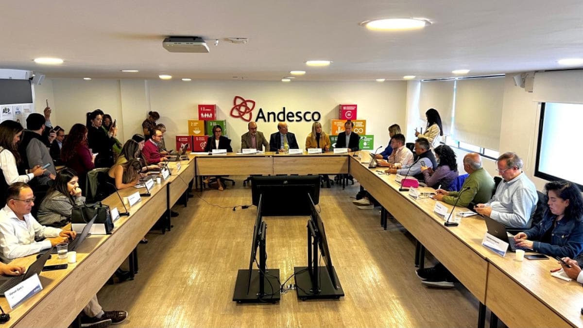 La ruptura entre gremios y Gobierno: cómo el choque de poderes está reordenando la economía colombiana