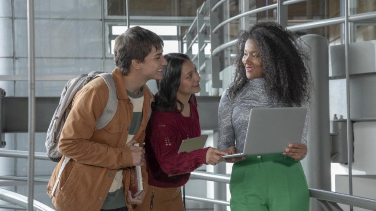 Uno de cada cuatro jóvenes en Colombia ni estudia ni trabaja: mercado laboral se debilita