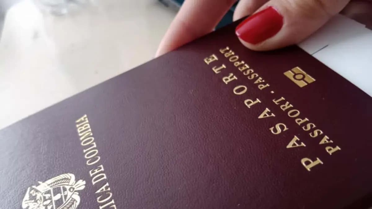 Colombia retoma control de sus pasaportes: el Estado asume producción que privatizada durante 20 años
