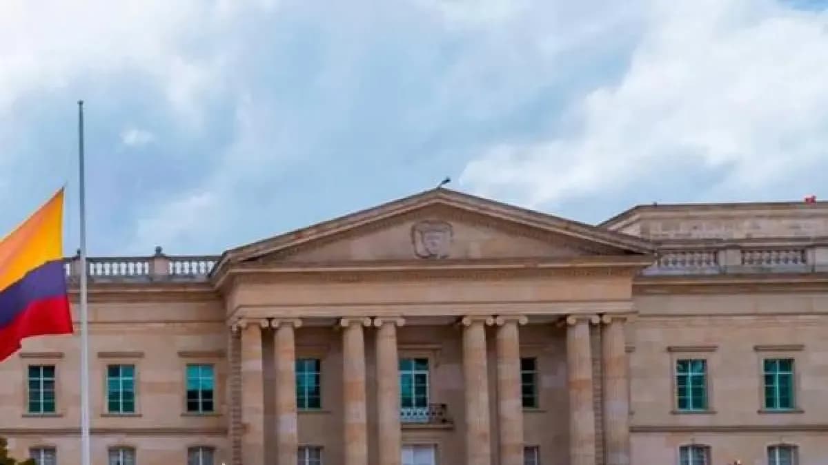 Exconsejero presidencial advierte: el Gobierno está usando decretos de emergencia para eludir al Congreso