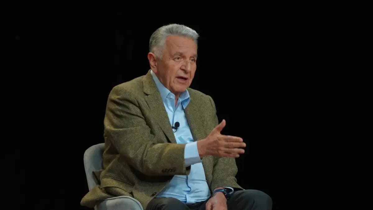 Garzón clama por políticas que protejan a la clase media, olvidada en debates tributarios