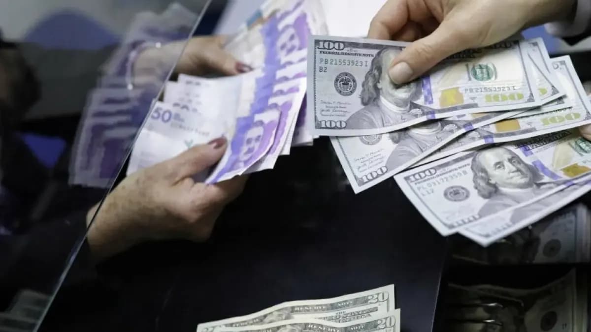 Peso fuerte ayuda a frenar la inflación, dice el Banco de la República