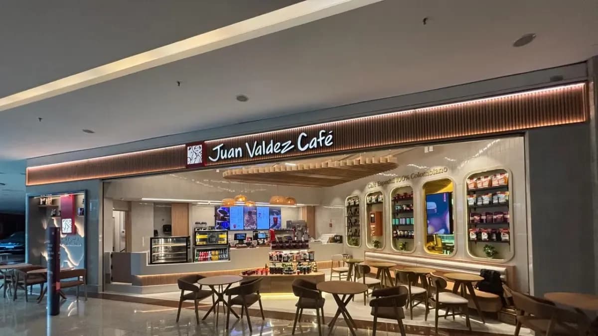 Copec entra con el 70% a Juan Valdez en Chile y apunta a duplicar tiendas