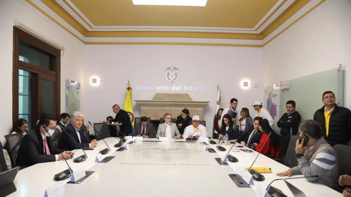 Casi mil denuncias por irregularidades electorales en jornada de votaciones del 8 de marzo