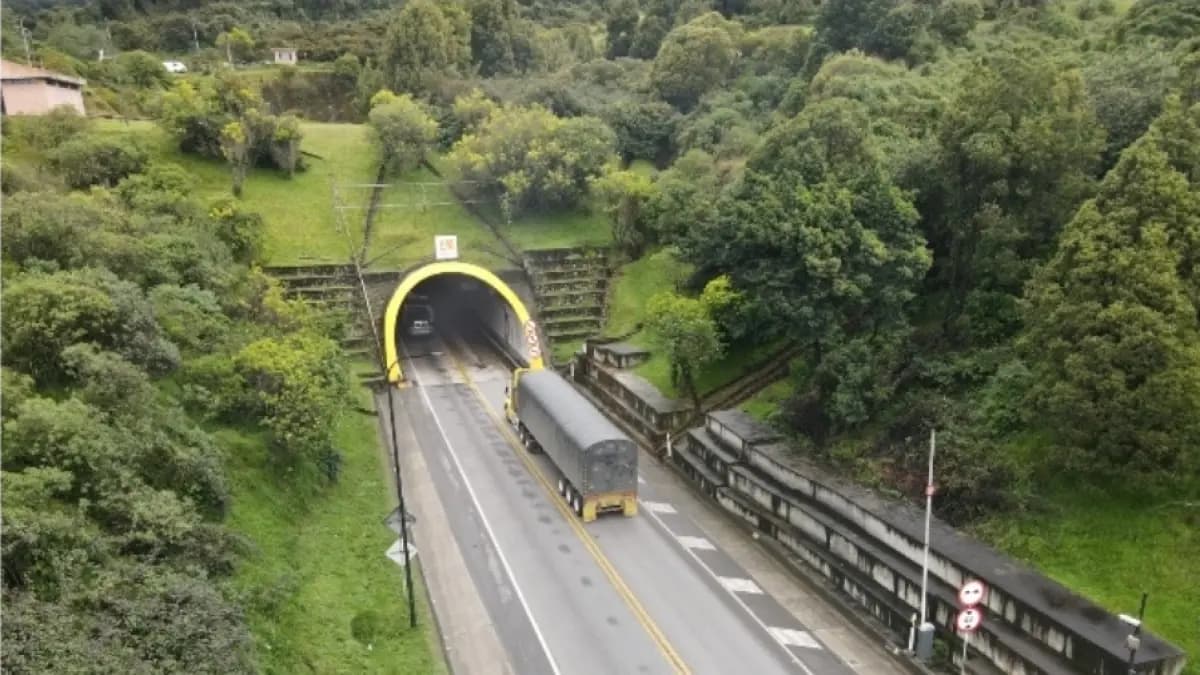 Coviandina aplaza mantenimiento nocturno en túneles de Bogotá–Villavicencio por trámites administrativos