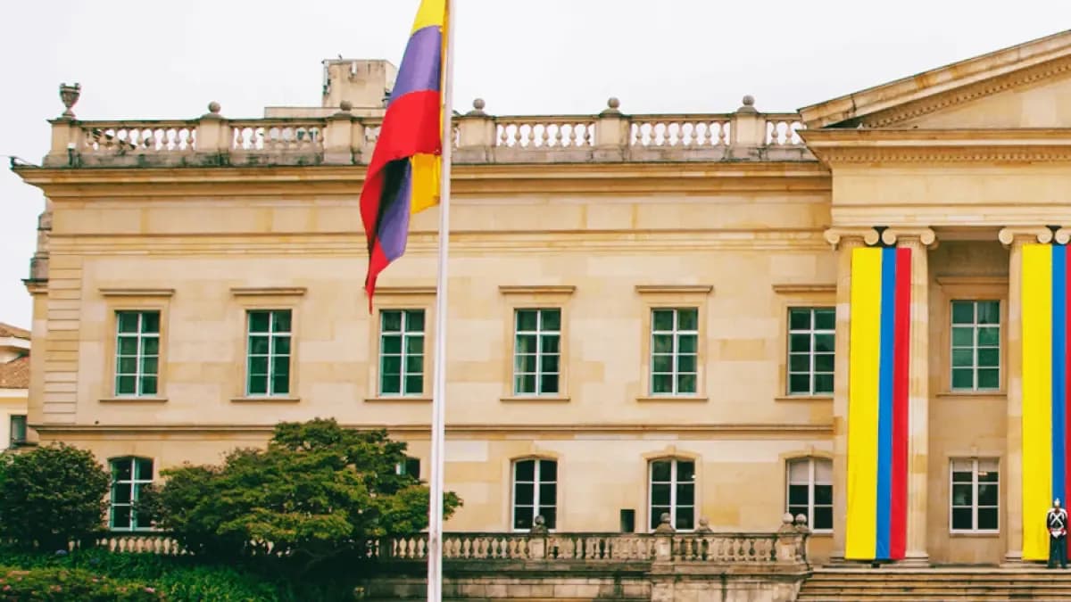 Catorce candidatos ya están en carrera: Colombia define su cancha electoral para mayo