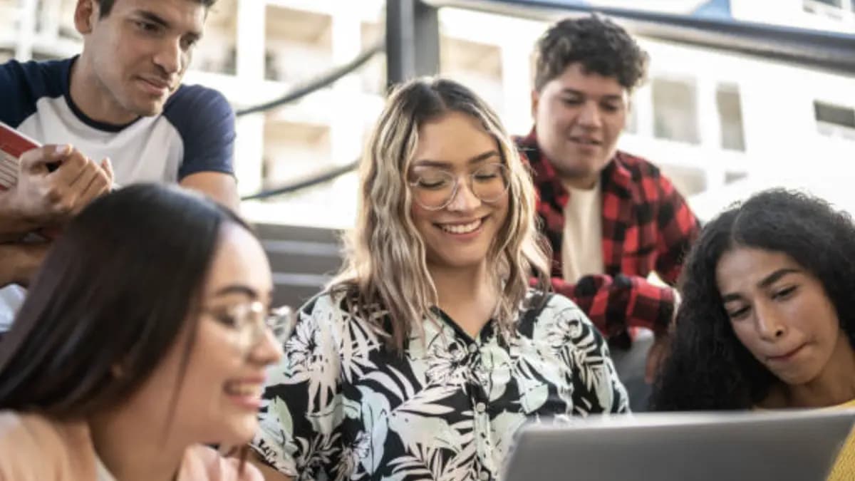 Nuevo impuesto a universidades privadas amenaza acceso educativo de 1,2 millones de estudiantes