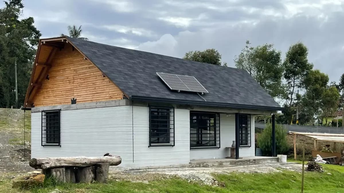 La construcción colombiana entra en la era digital: máquinas que imprimen casas y cemento más amigable con el planeta