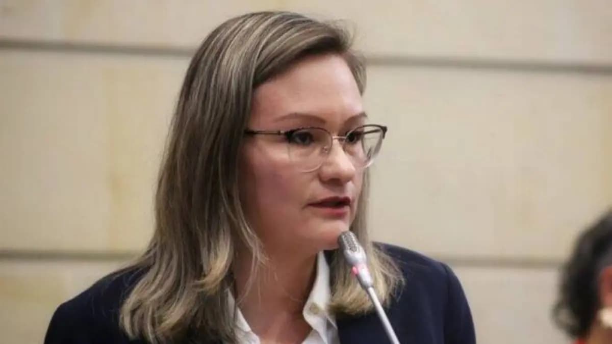 Diego Solano asume la superintendencia de Industria y Comercio tras salida de Rusinque