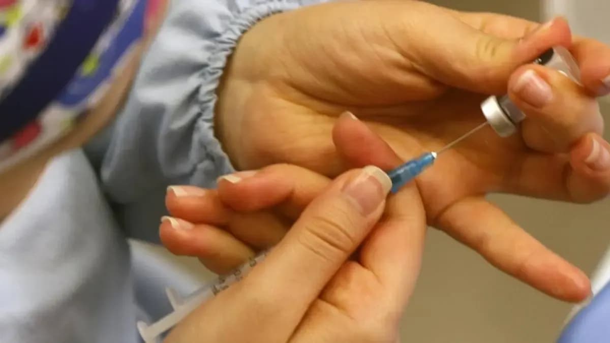 Gobierno advierte: revise sus vacunas antes de viajar en Semana Santa por fiebre amarilla y sarampión