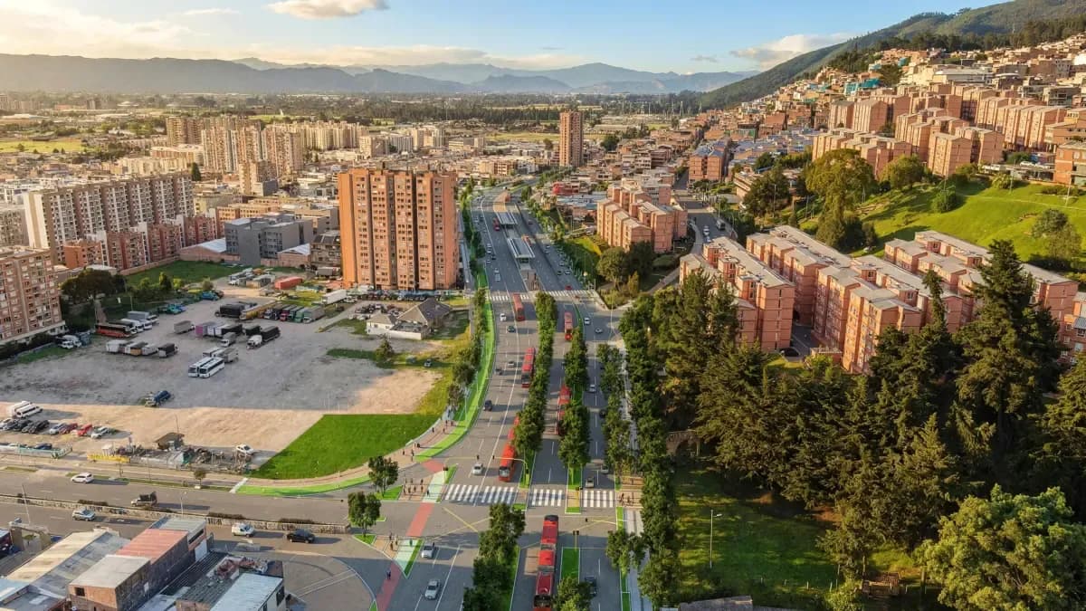 Carrera Séptima cierra un carril: qué necesita saber sobre desvíos, paraderos y la megaobra de Bogotá