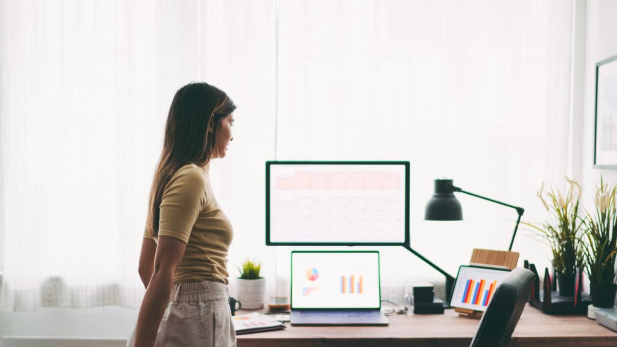 Seis pasos para conseguir trabajo remoto en el extranjero usando LinkedIn y plataformas especializadas