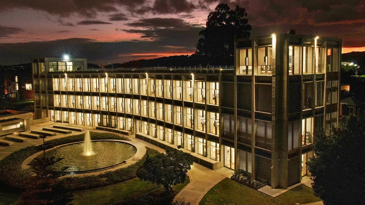 Escuela Colombiana de Ingeniería crea cátedra para debatir los principales retos del país