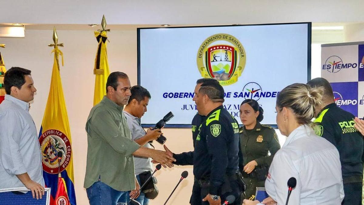 Santander tendrá gobernador ad hoc para las elecciones del 8 de marzo por impedimento de Juvenal Díaz