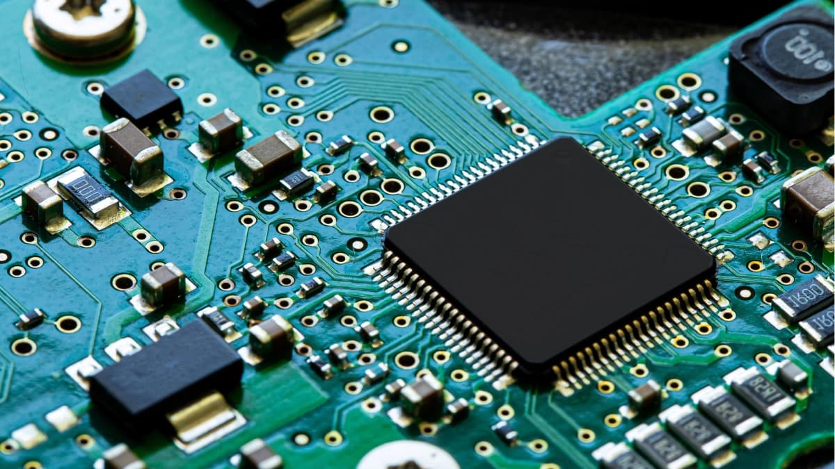 Compre celular y computador YA: la IA está devorando todos los chips del mundo