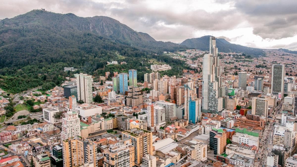 Bogotá y Cundinamarca llegan al medio millón de empresas: las mipymes dominan con el 99,3%