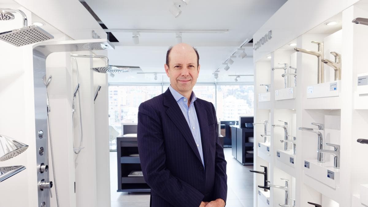 Corona anuncia salida de Roberto Junguito tras siete años y activa búsqueda de nuevo presidente