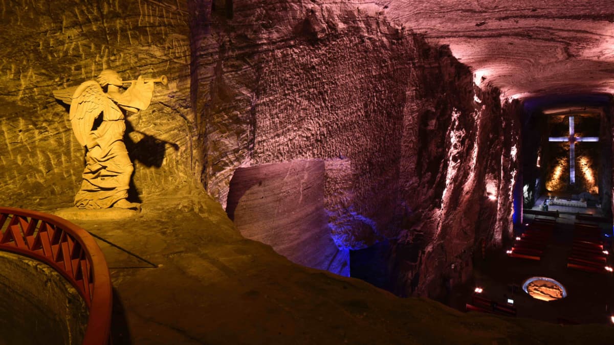 Semana Santa: turismo religioso mueve miles de visitantes y cientos de millones en Colombia