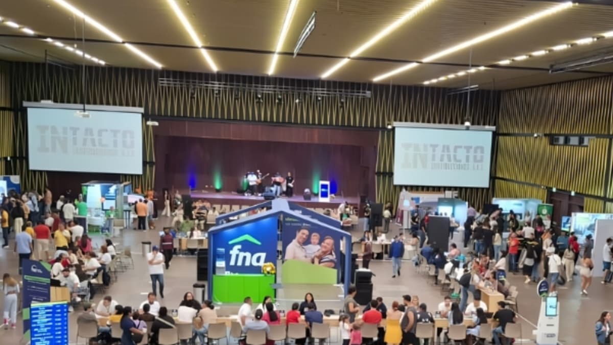 FNA abre sus puertas de noche para ofrecer créditos de vivienda al 100 % sin cuota inicial