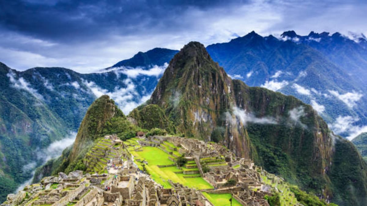 Perú siembra un millón de árboles para salvar a Machu Picchu del cambio climático