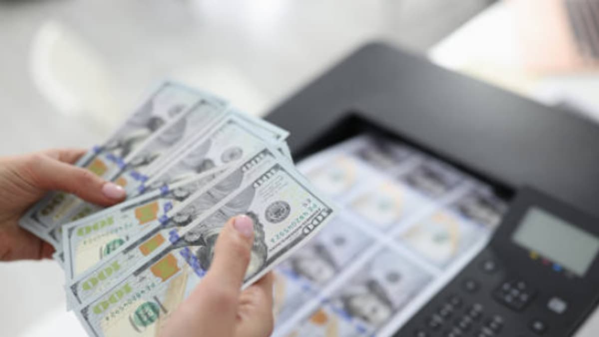 Dólar a su nivel más bajo desde 2020: cuánto durará la tregua y cómo aprovecharla