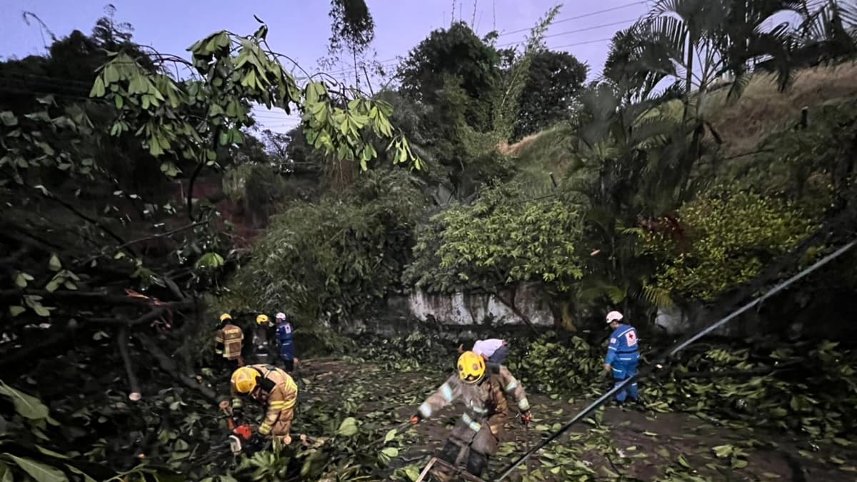 Cali se alista para las lluvias: Emcali activa tecnología de punta contra inundaciones en 22 comunas