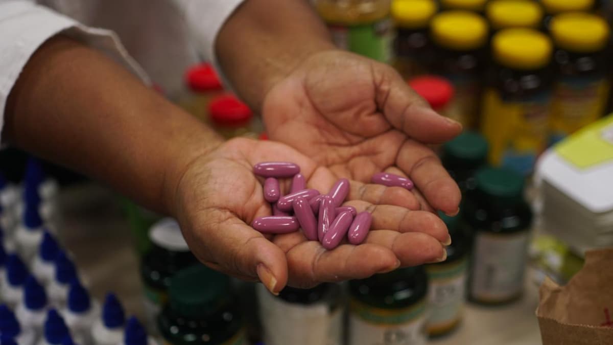 Incautan más de 21 mil medicamentos falsos en Soledad que prometían aumentar músculo y rejuvenecer