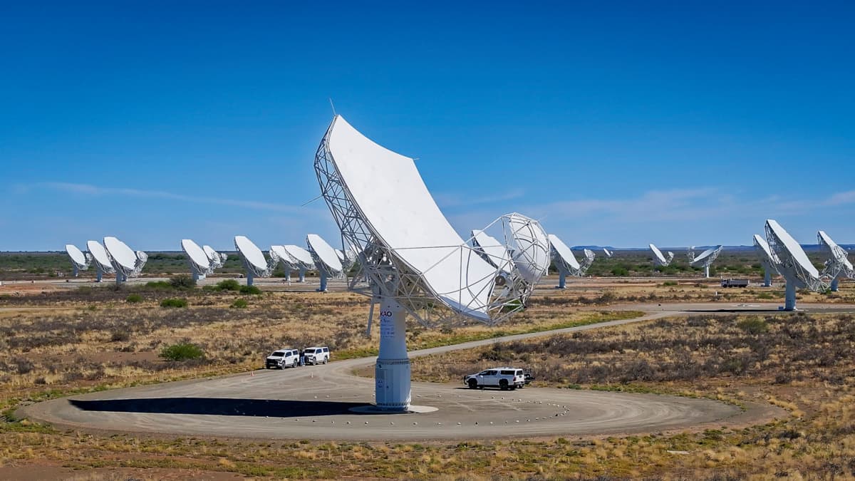 El mayor radiotelescopio del mundo escaneará los primeros instantes del universo desde Sudáfrica y Australia