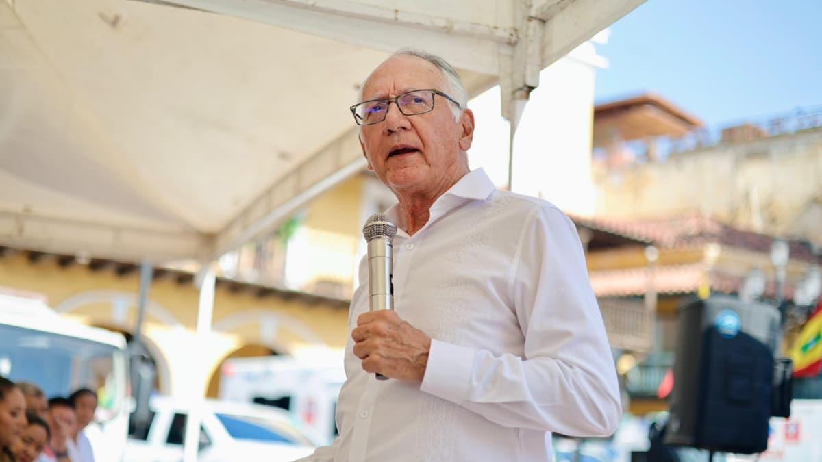 Ministro revela: solo 2 de 28 EPS cumplen requisitos para recibir dinero del Estado