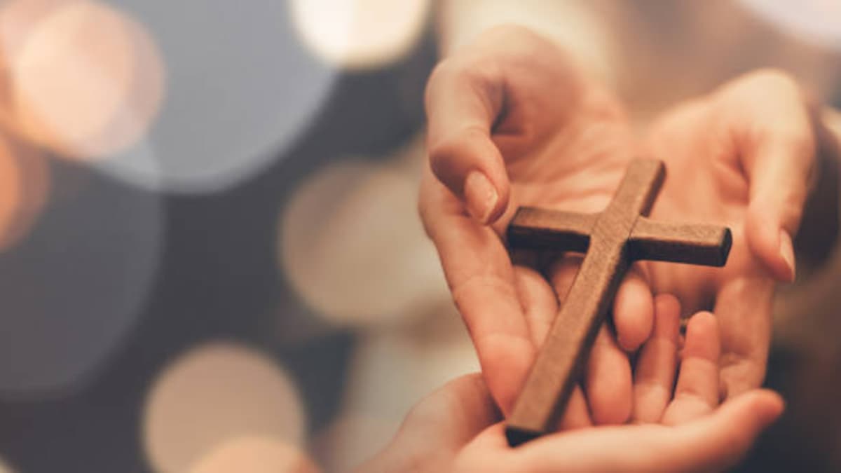 Palmas benditas en casa: más que tradición, un compromiso de fe para el Domingo de Ramos