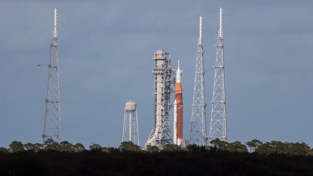 Artemis II despega con éxito rumbo a la Luna con cuatro astronautas a bordo