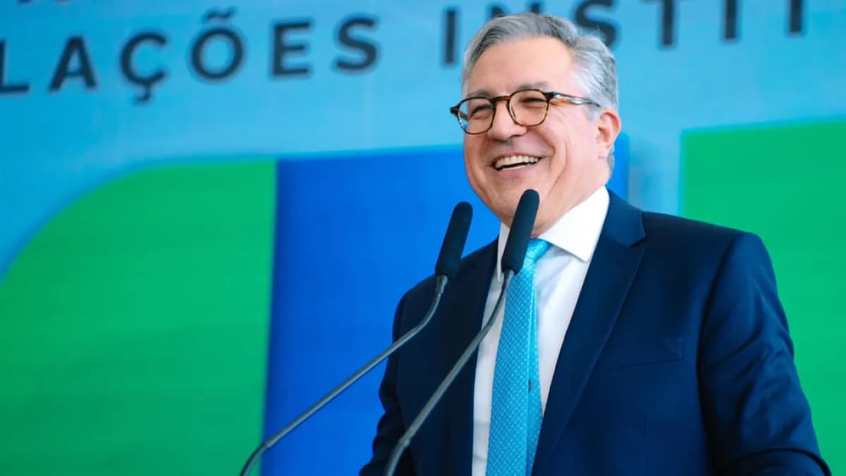 Brasil apuesta por más inversión en salud pública como solución a crisis financiera del sector