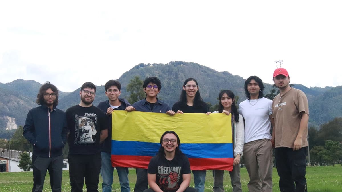 Nueve estudiantes de la Nacional viajarán a Estados Unidos a competir en torneo mundial de física