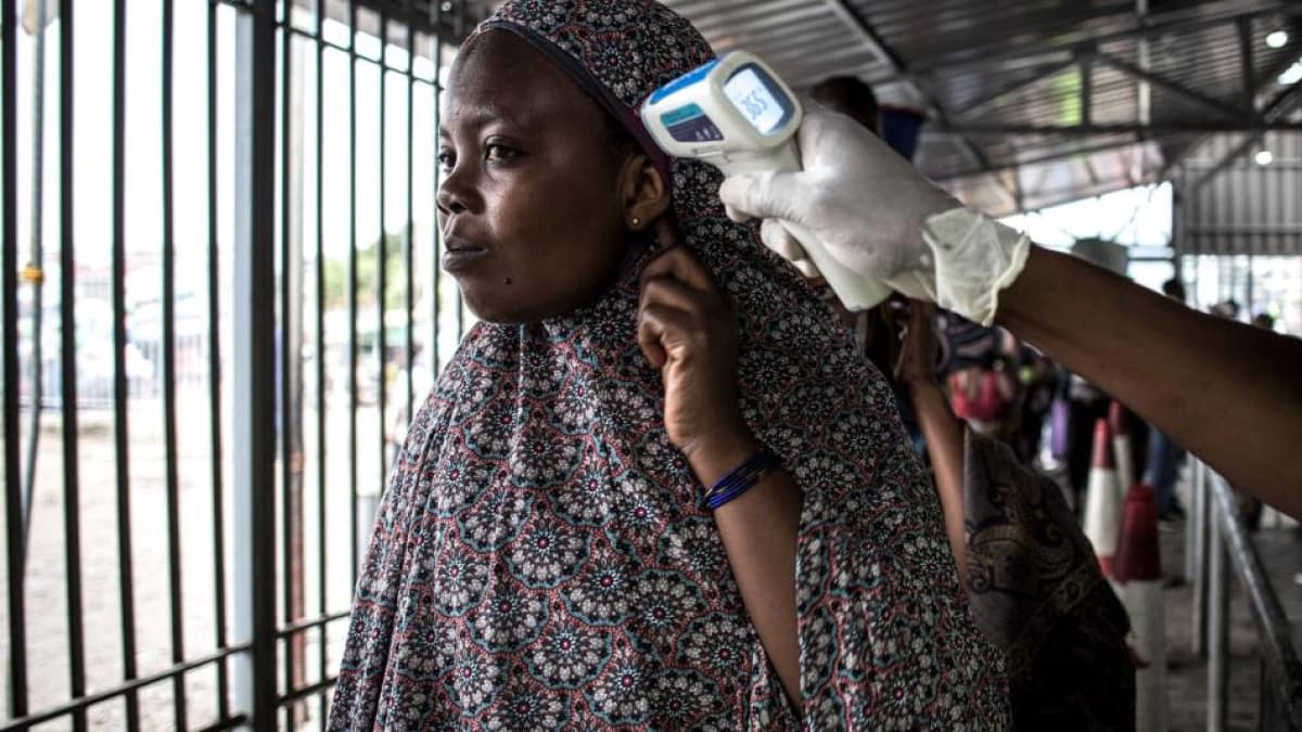 OMS eleva alerta de ébola en Congo al máximo nivel por rápida propagación del brote