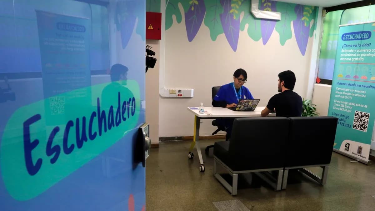 A tres años del gobierno Petro: ¿qué metas de salud se están cumpliendo y cuáles quedaron atrás?