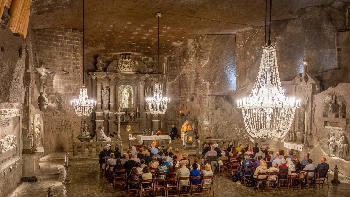 Catedral de Sal de Zipaquirá se alía con mina polaca para fortalecer turismo mundial